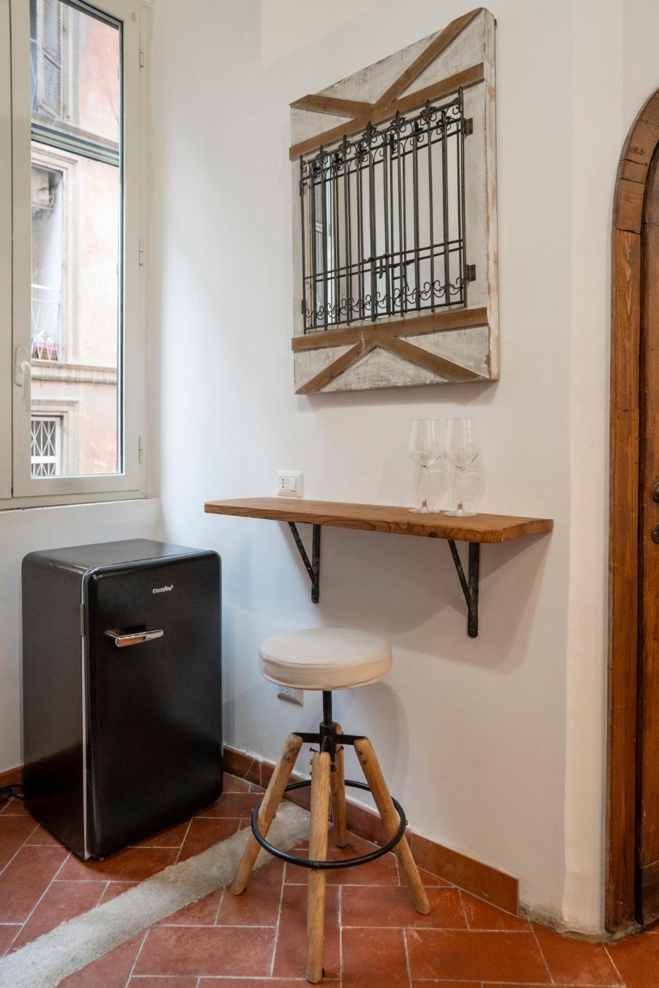 Home Domus Capocci - Rione Monti Rome Exterior photo