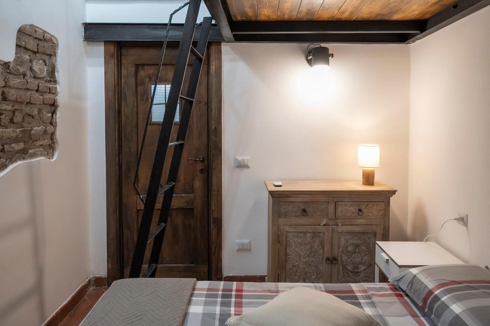 Home Domus Capocci - Rione Monti Rome Exterior photo